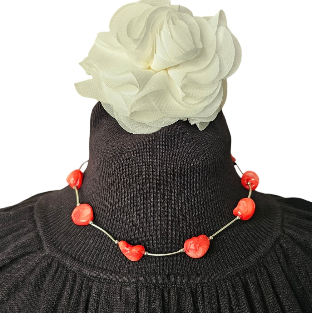 Natural bead necklace coral color